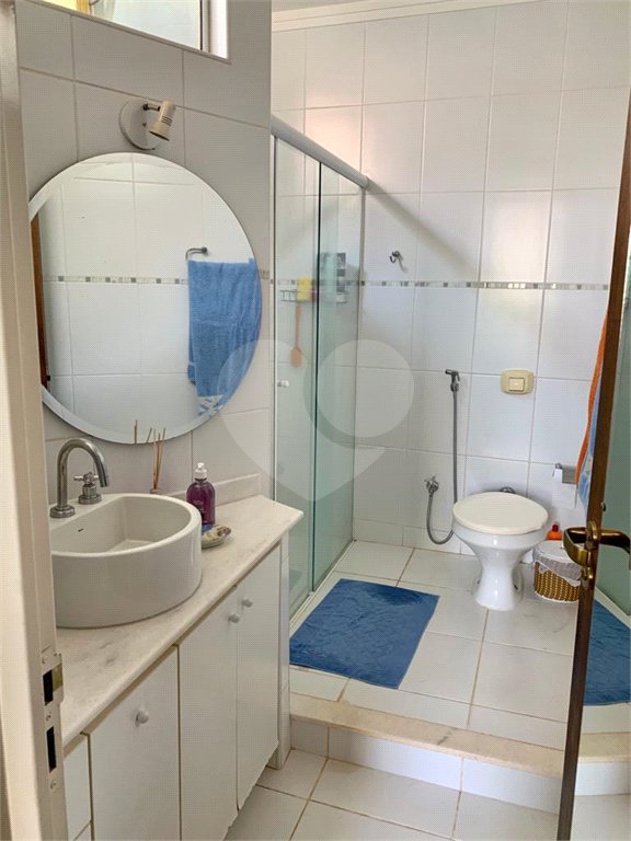 Sobrado à venda com 3 suítes em Vila Velosa, Araraquara, SP