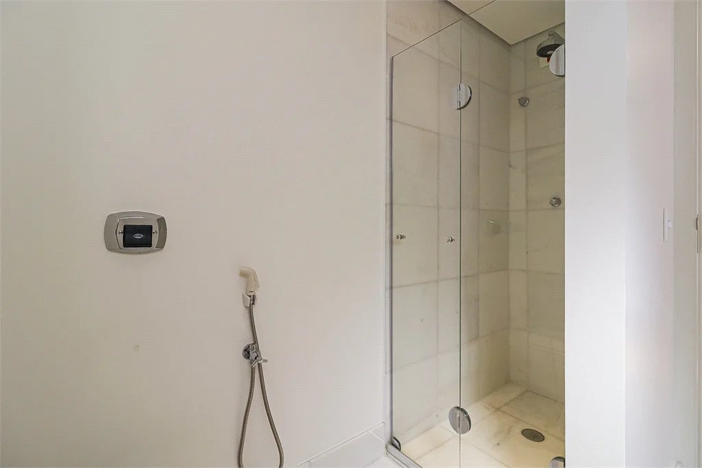Apartamento à venda com 3 suítes em Cidade Monções, São Paulo, SP