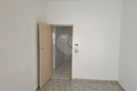Casa à venda com 2 quartos, sendo 1 suíte,  no Centro, Indaiatuba, SP