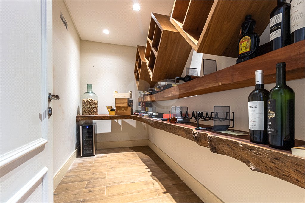 Casa à venda com 3 suítes no condomínio D'avilla, São Paulo - SP