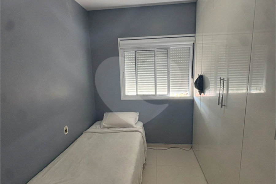 Apartamento à venda com 3 quartos, sendo 1 suíte, em Jardim Leonor Mendes de Barros, São Paulo, SP