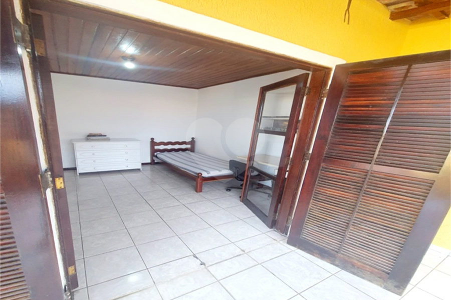 Casa à venda com 4 quartos em Jardim Almeida Prado, Guarulhos, SP