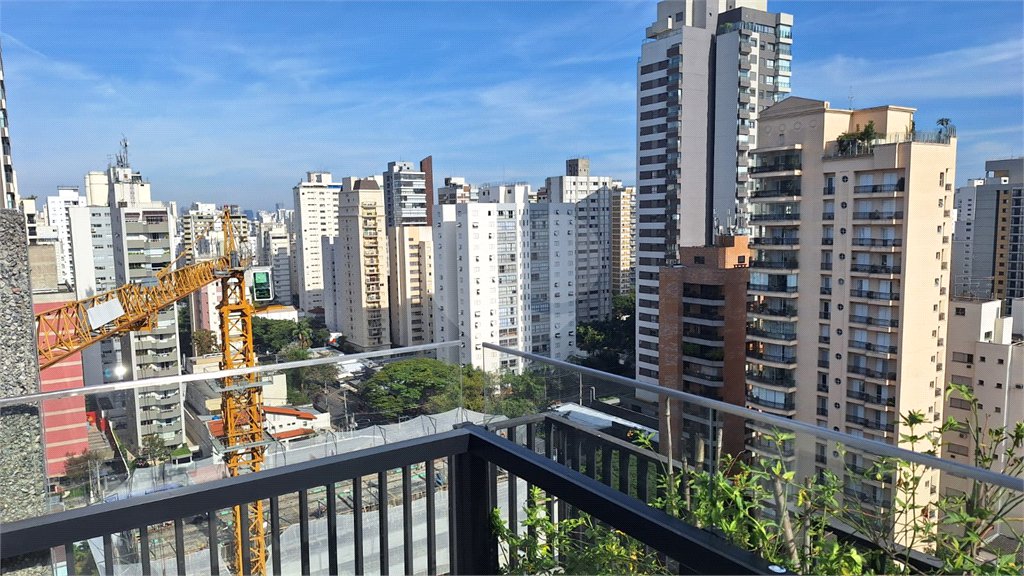 Apartamento à venda com 1 quarto em Indianópolis, São Paulo, SP