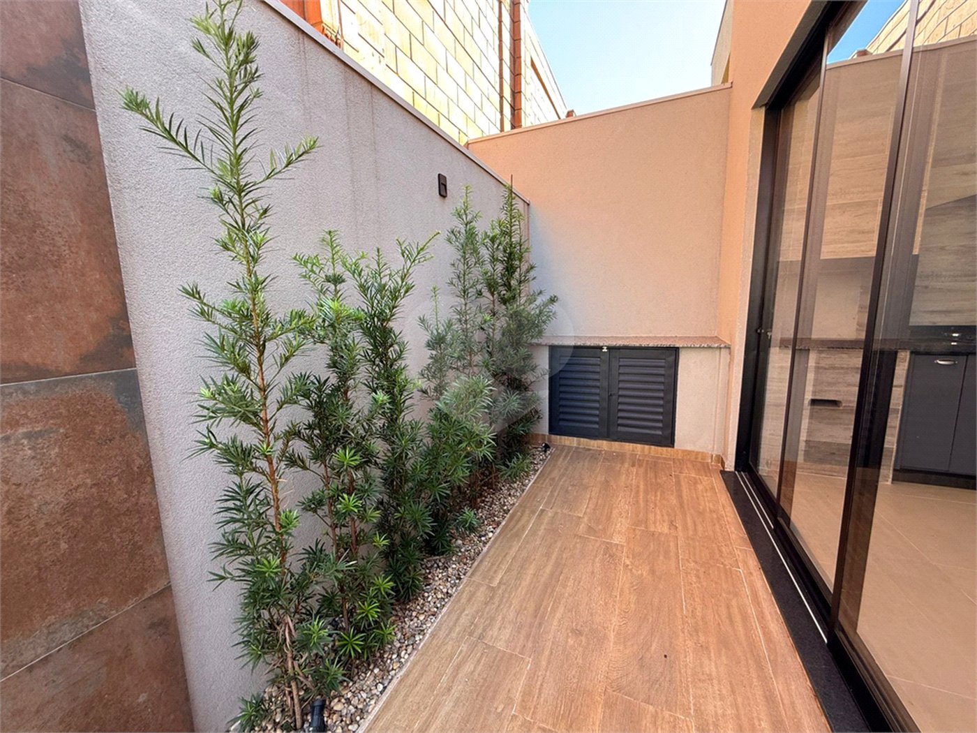 Casa à venda com 3 quartos, sendo 2 suítes, no condomínio San Marco II, Ribeirão Preto - SP