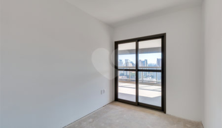 Apartamento à venda com 4 quartos, sendo 3 suítes,  em Brooklin, São Paulo, SP