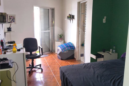 Casa à venda com 3 quartos, sendo 1 suíte, em Vila Gustavo, São Paulo, SP