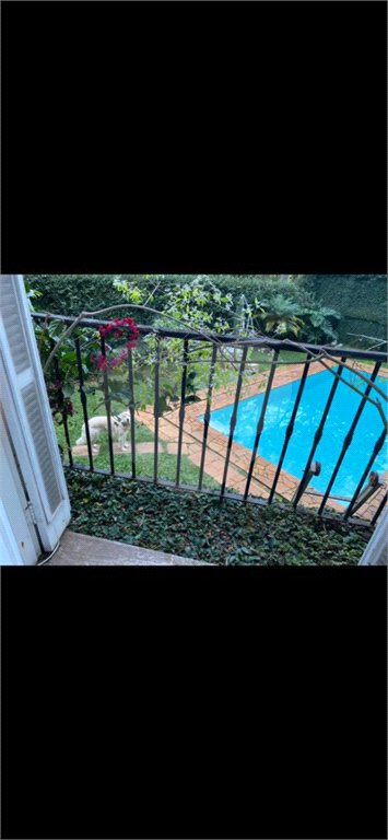 Casa Térrea à venda ou para alugar com 4 quartos, sendo 2 suítes,  em Jardim Guedala, São Paulo, SP
