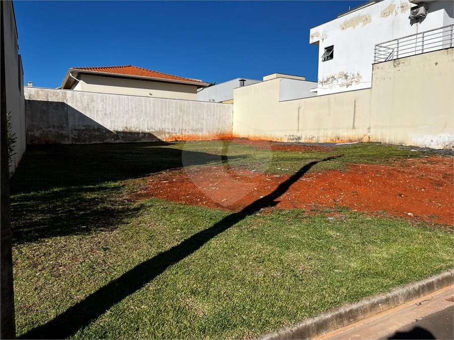 Terreno à venda em Vila Popular, Itapetininga, SP
