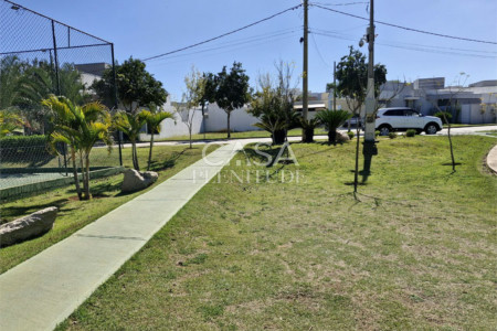 Casa em condomínio à venda com 3 quartos, sendo 1 suíte,  em Cajuru do Sul, Sorocaba, SP