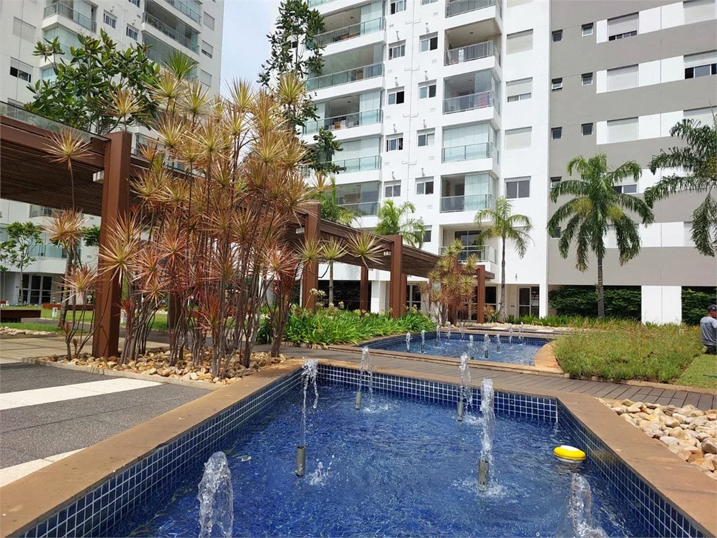 Apartamento à venda com 2 quartos, sendo 1 suíte,  em Vila Anastácio, São Paulo, SP