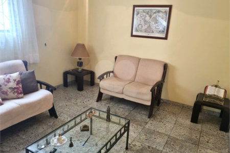 Casa à venda ou para alugar com 5 quartos, sendo 2 suítes,  em Jardim Europa, Sorocaba, SP