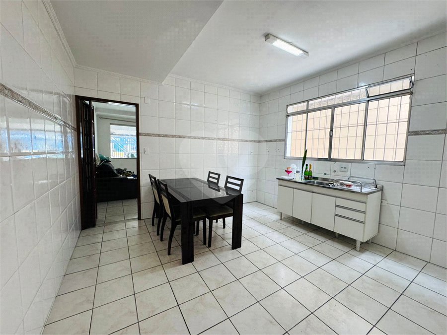 Casa à venda com 3 quartos, sendo 1 suíte,  em Vila Leonor, Guarulhos, SP