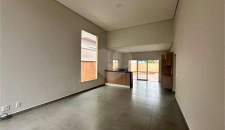 Casa à venda com 3 quartos, sendo 1 suíte,  no condomínio Residencial Villa Verona, Sorocaba - SP