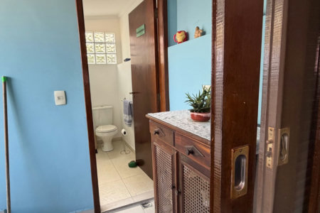 Casa para venda em Jardim Peri Peri com 3 quartos, sendo 1 suíte, 149m²