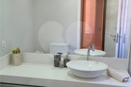 Apartamento à venda com 3 quartos, sendo 1 suíte, no Centro, São Bernardo do Campo, SP