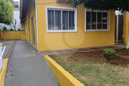 Casa à venda com 3 quartos, sendo 1 suíte,  no condomínio Altos de Poa, Poá - SP