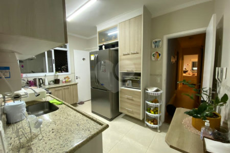 Apartamento à venda com 3 suítes em Santa Teresinha, São Paulo, SP