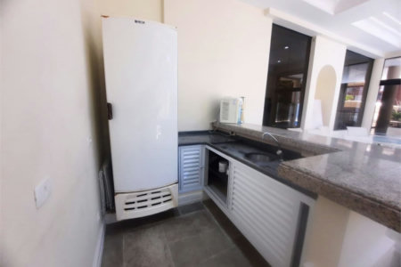 Apartamento Residencial à venda, Balneário Cidade Atlântica, Guarujá - AP1137.