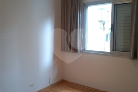 Apartamento à venda com 3 quartos, sendo 1 suíte, em Pinheiros, São Paulo, SP