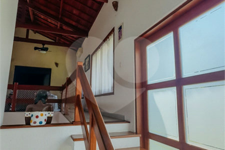 Casa à venda com 4 suítes no condomínio Monte Belo, Salto - SP