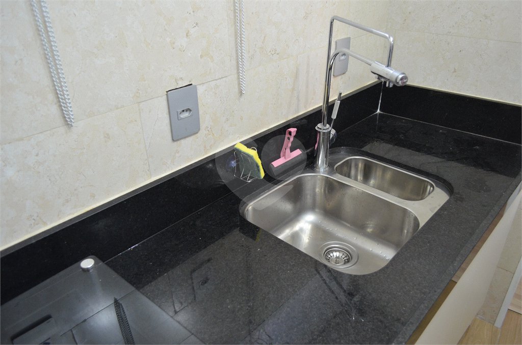 Apartamento à venda com 1 quarto em Barra Funda, São Paulo, SP