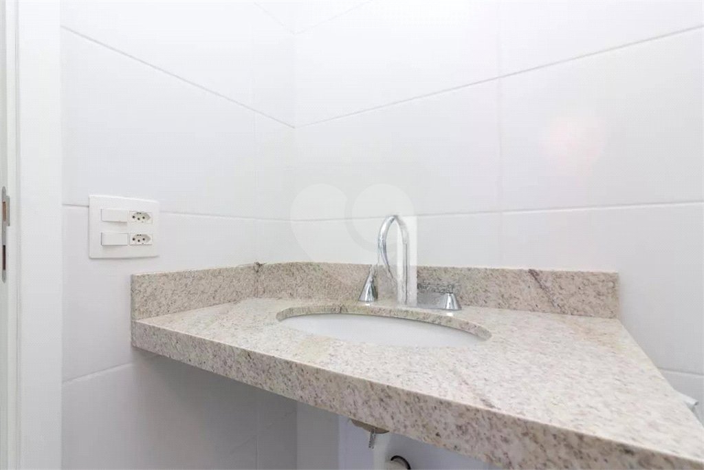 Apartamento à venda com 3 quartos, sendo 1 suíte, em Pinheiros, São Paulo, SP