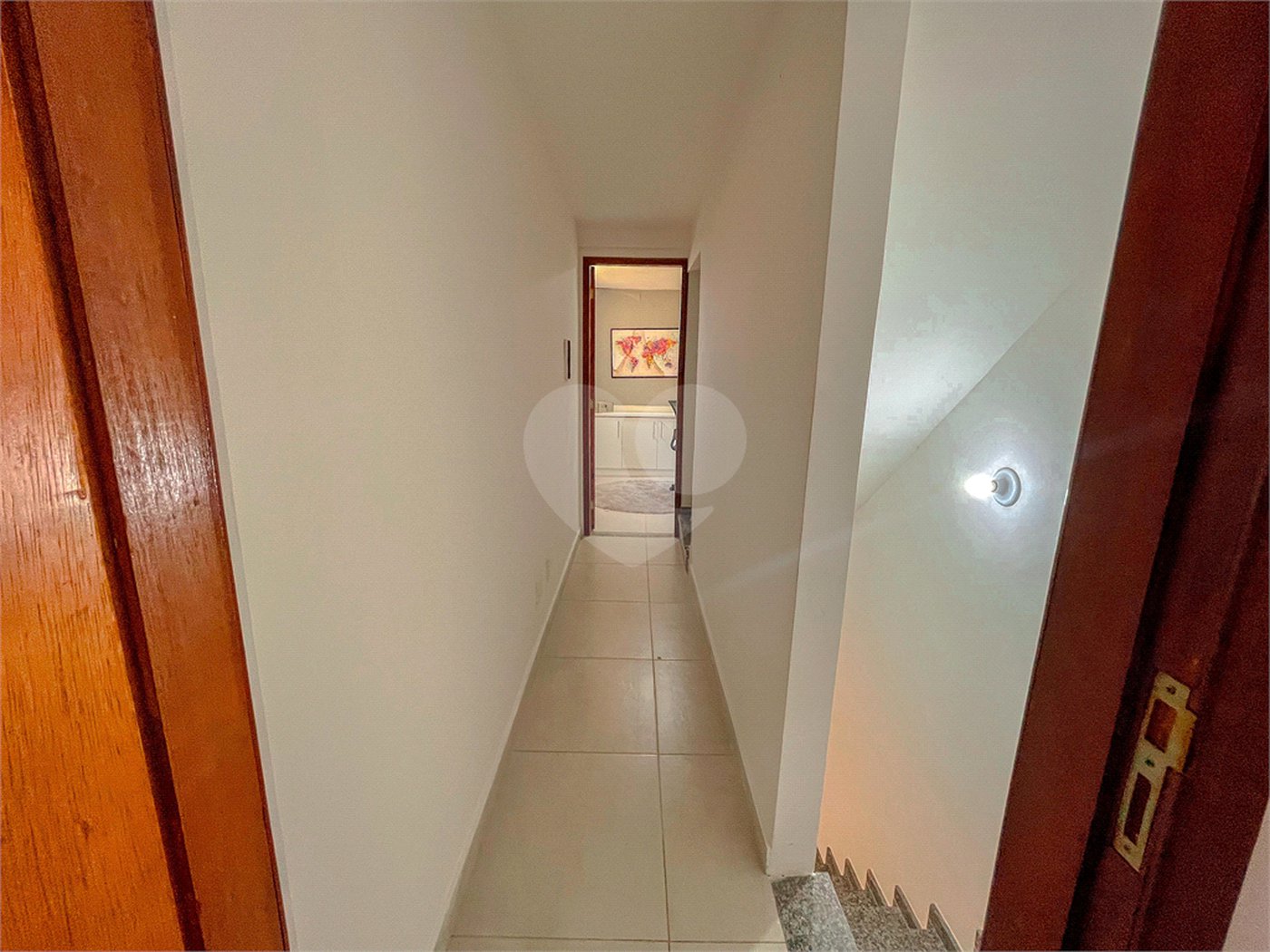 Casa à venda com 4 quartos, sendo 1 suíte, no condomínio Imperial Santa Cruz, Rio de Janeiro - RJ
