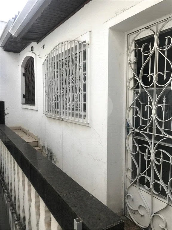 Sobrado à venda com 3 quartos em Vila Sacadura Cabral, Santo André, SP