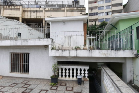Sobrado à venda com 6 quartos, sendo 2 suítes, em Santana, São Paulo, SP