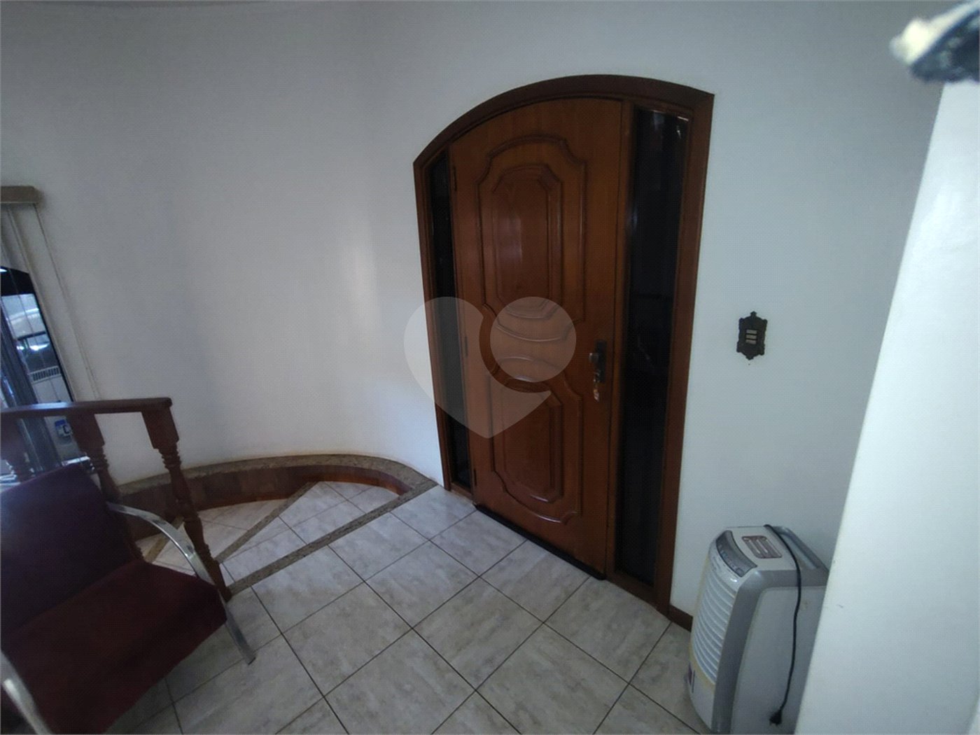 Casa à venda com 4 quartos, sendo 1 suíte, em Jardim Silvânia (vila Xavier), Araraquara, SP