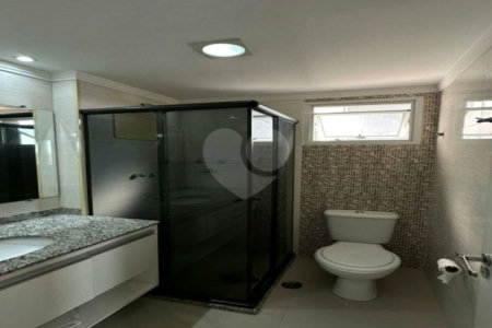 Apartamento à venda com 3 quartos, sendo 1 suíte, em Parque Maria Luiza, São Paulo, SP