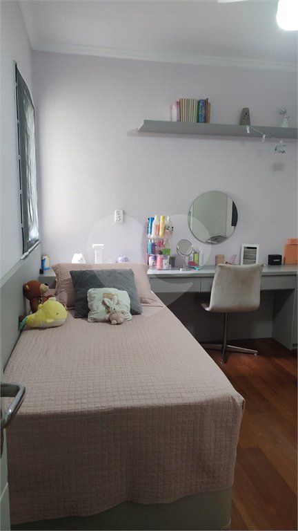 Sobrado à venda com 3 quartos, sendo 1 suíte, em Chora Menino, São Paulo, SP