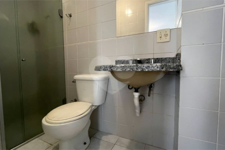 Cobertura à venda com 3 quartos, sendo 2 suítes,  em Vila Ipojuca, São Paulo, SP