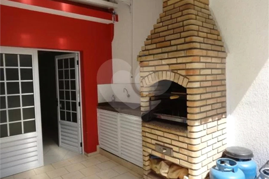 Casa à venda com 4 quartos, sendo 2 suítes, em Horto, São Paulo, SP