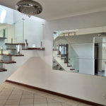 Casa à venda com 4 quartos, sendo 2 suítes, no condomínio Residencial Grape Village, Vinhedo - SP