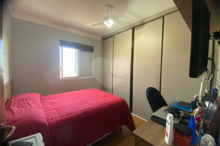 Apartamento à venda com 2 quartos, sendo 1 suíte,  em Jardim Califórnia, Jacareí, SP