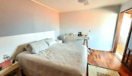 Casa à venda com 5 quartos, sendo 3 suítes,  em Jardim Ester, São Paulo, SP