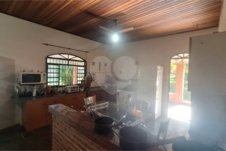 Chácara à venda com 2 quartos em Boa Vista, Salto de Pirapora, SP