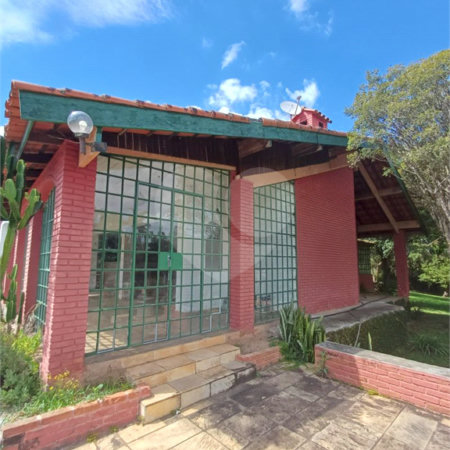 Chácara à venda com 3 quartos, sendo 1 suíte,  em Do Carmo (canguera), São Roque, SP