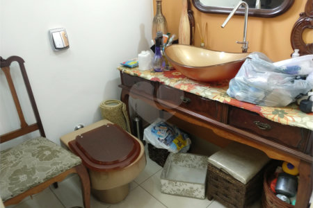 Apartamento à venda com 3 quartos, sendo 1 suíte, em Planalto Paulista, São Paulo, SP