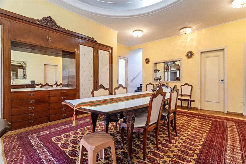 Casa à venda com 3 quartos, sendo 1 suíte, em Jardim Paulista, São Paulo, SP