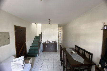 Sobrado à venda com 4 quartos, sendo 1 suíte, em Vila Macedópolis, São Paulo, SP