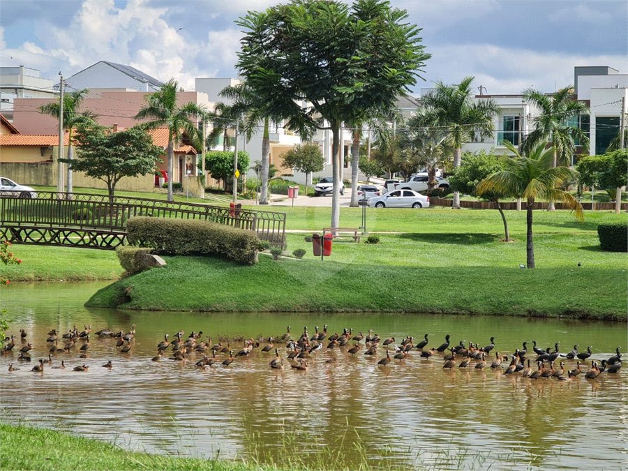 Casa à venda com 3 quartos, sendo 1 suíte,  no condomínio Ibiti Royal Park, Sorocaba - SP