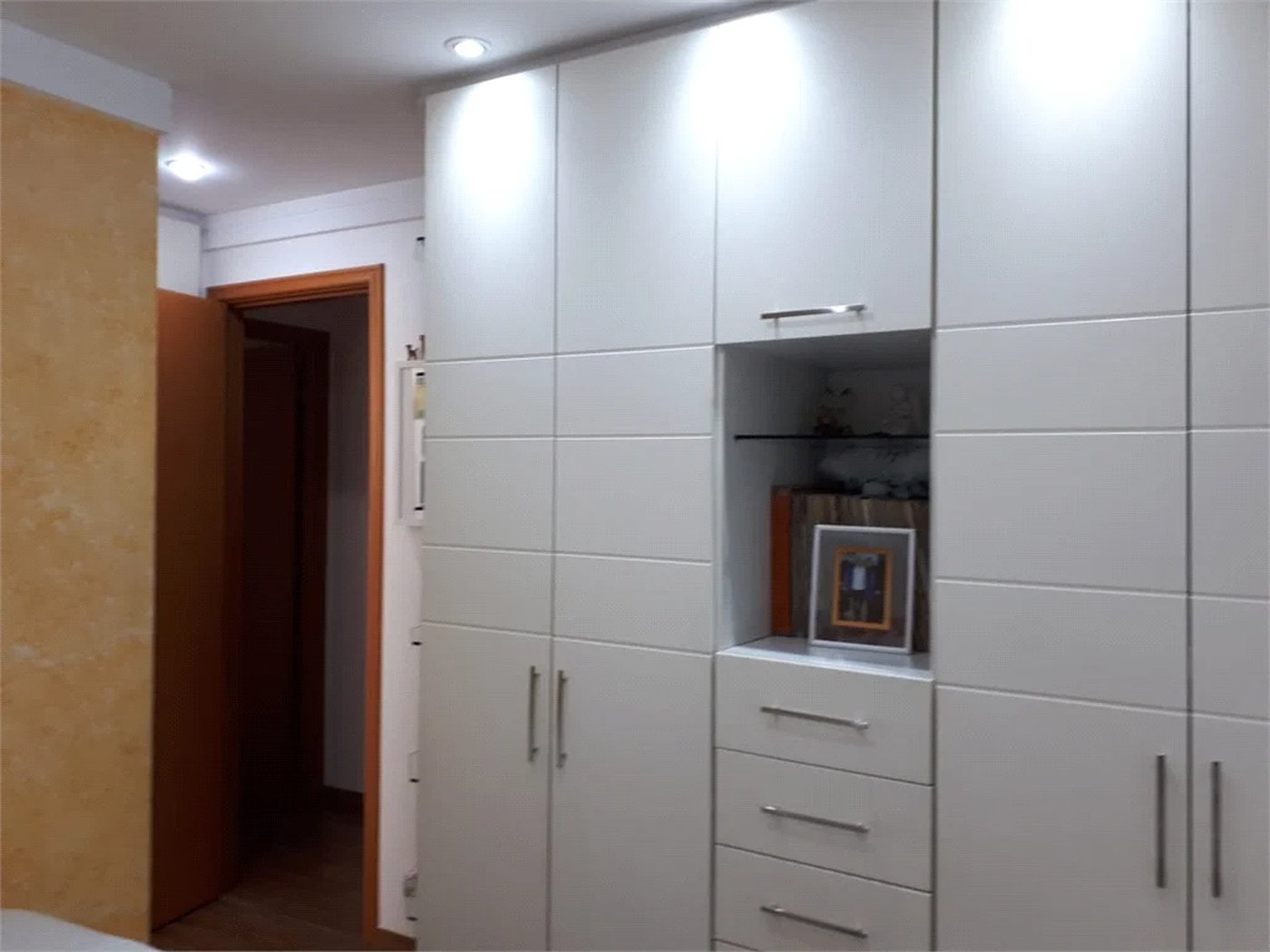 Apartamento à venda com 3 suítes em Vila Leopoldina, São Paulo, SP