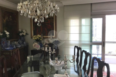 Apartamento à venda com 3 suítes em Vila Morumbi, São Paulo, SP