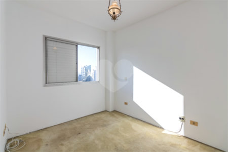 Apartamento à venda com 2 quartos, sendo 1 suíte,  em Itaim Bibi, São Paulo, SP