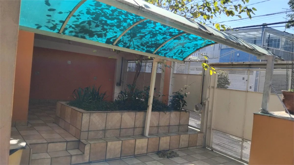 Sobrado à venda com 3 quartos, sendo 1 suíte,  em Jardim Bonfiglioli, São Paulo, SP