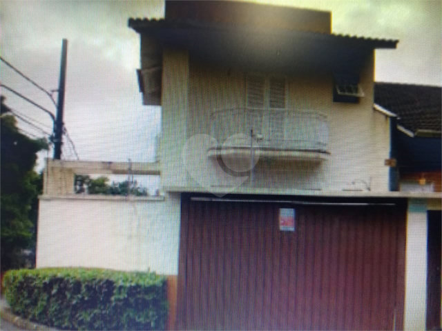 Sobrado à venda com 4 quartos, sendo 1 suíte,  em Jardim Virginia Bianca, São Paulo, SP