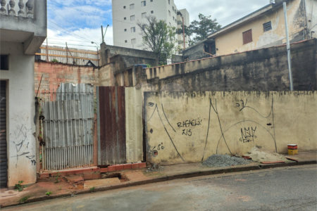 Terreno à venda em Jardim Rizzo, São Paulo, SP