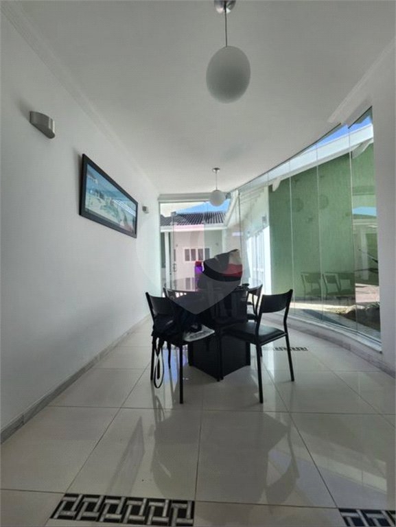 Casa à venda com 3 suítes no condomínio Villagio Di Verona, Vinhedo - SP